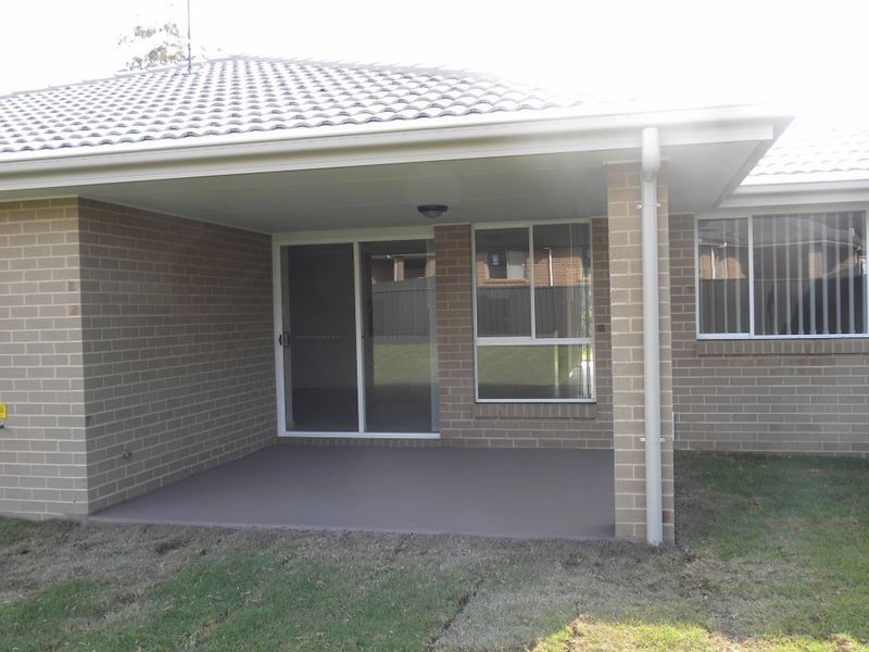6 Rein Drive, Wadalba NSW 2259