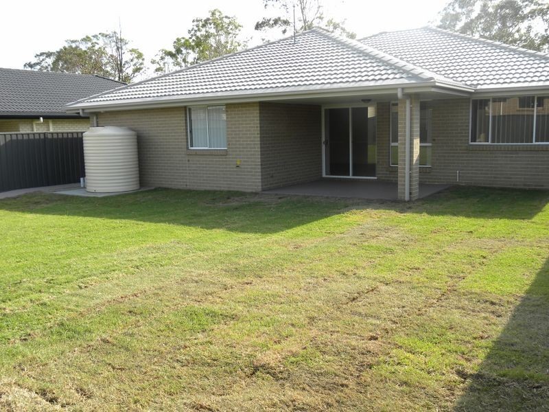 6 Rein Drive, Wadalba NSW 2259