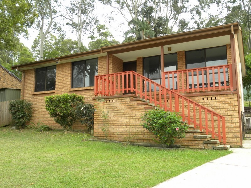 4 Tennyson Place, Watanobbi NSW 2259