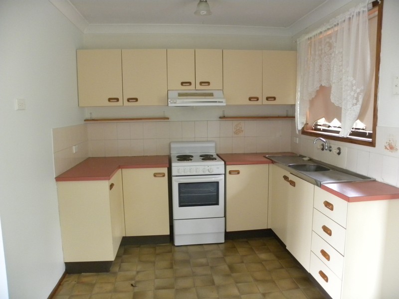 4 Tennyson Place, Watanobbi NSW 2259