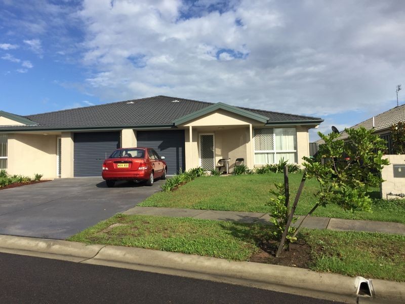 22B Salamander Road, Wadalba NSW 2259