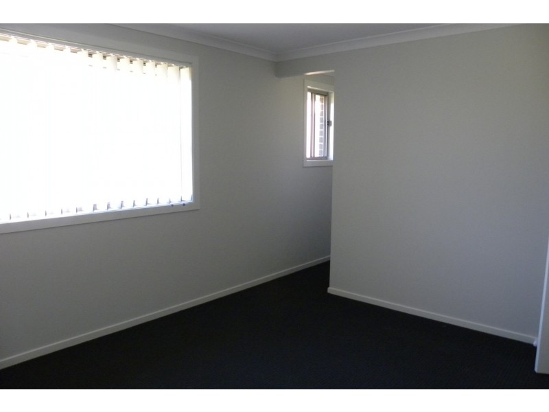 31 Voyager Street, Wadalba NSW 2259