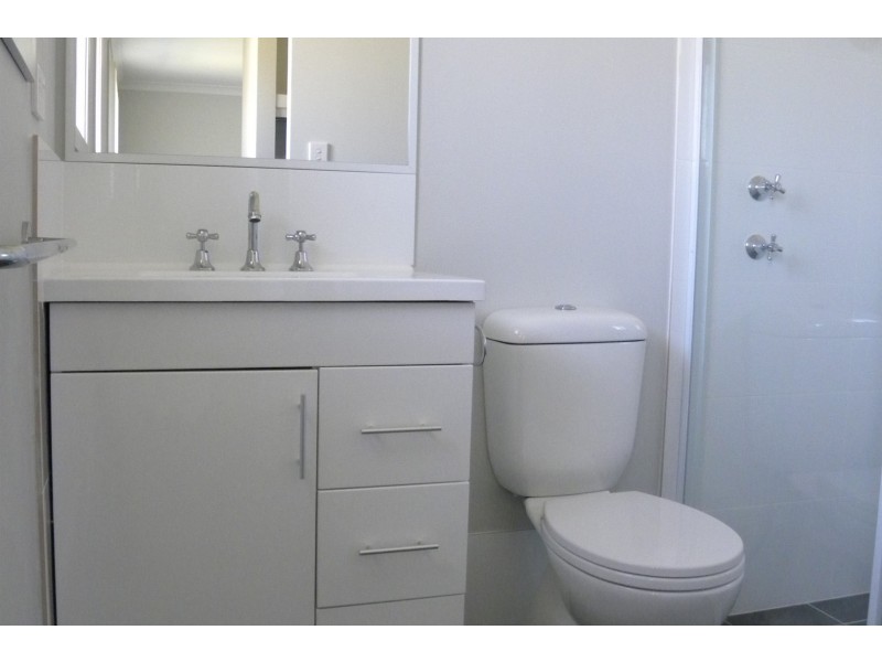 31 Voyager Street, Wadalba NSW 2259