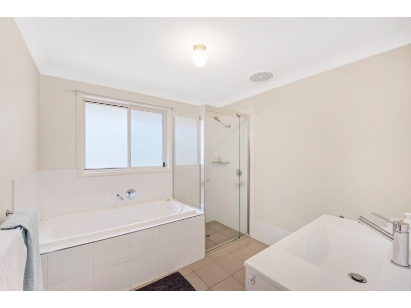 74 Casey Drive, Watanobbi NSW 2259