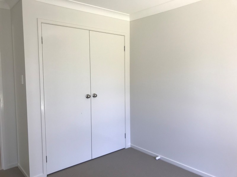 2 Cams Boulevard, Summerland Point NSW 2259