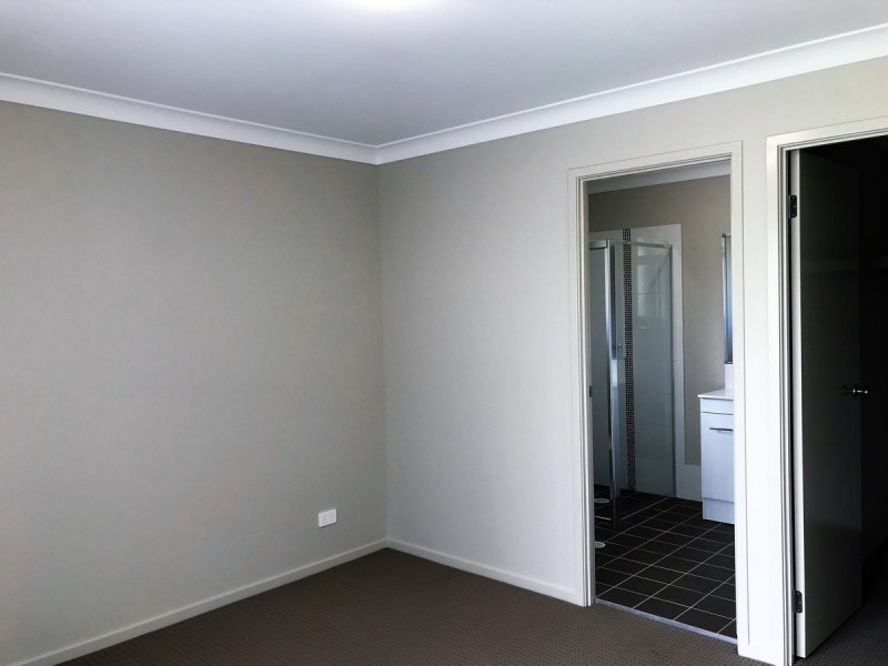 2a Cams Boulevard, Summerland Point NSW 2259