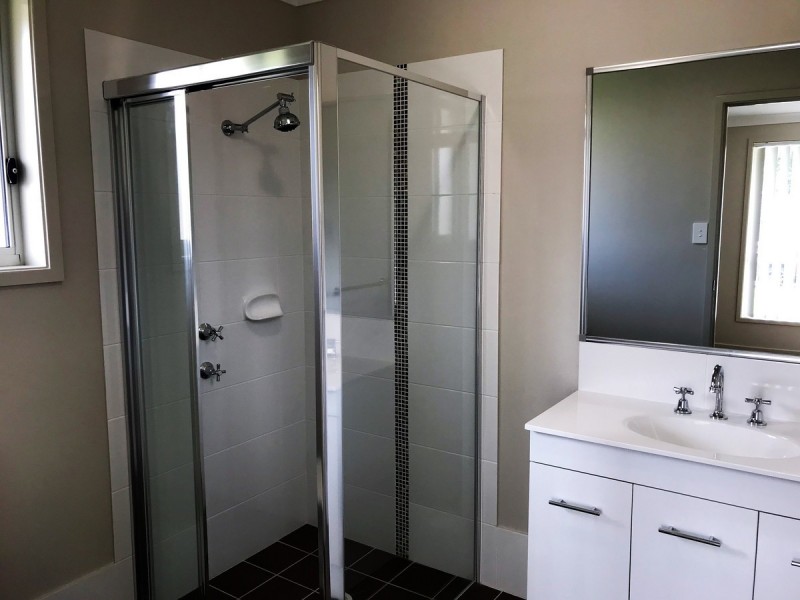 2a Cams Boulevard, Summerland Point NSW 2259