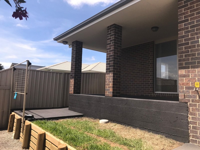 17 Regatta Way, Summerland Point NSW 2259