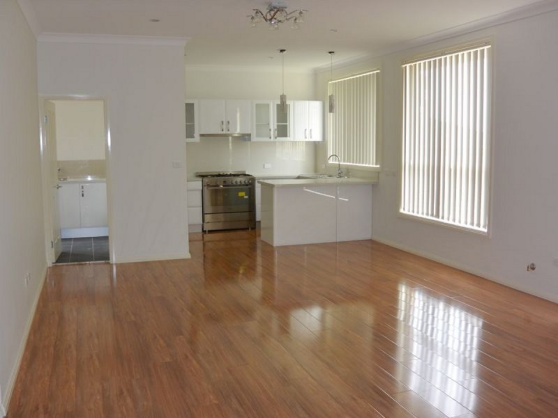 18 Weaver Crescent, Watanobbi NSW 2259