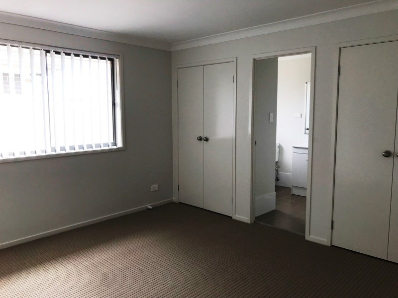 6 Cams Boulevard, Summerland Point NSW 2259