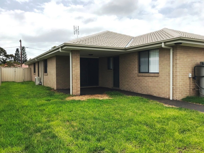 6 Cams Boulevard, Summerland Point NSW 2259