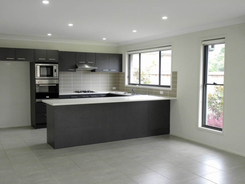 1 Irons Road, Kooindah Waters, Wyong NSW 2259