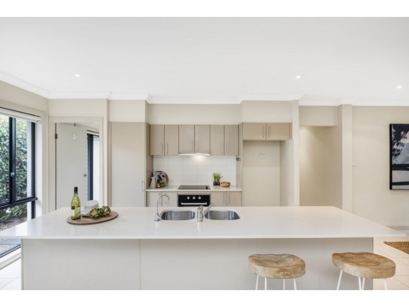 17 Sandstone Circuit, Wyong NSW 2259