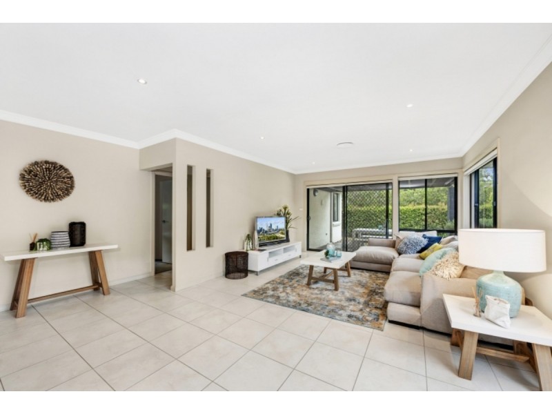 17 Sandstone Circuit, Wyong NSW 2259