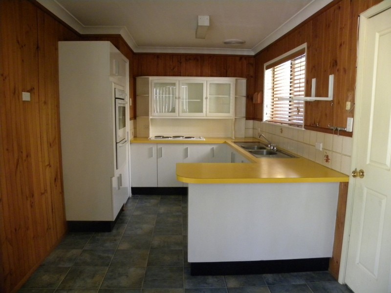 6 Yaldeeme Close, Tuggerah NSW 2259