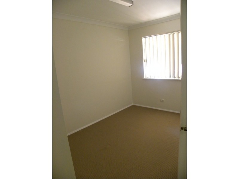 6 Yaldeeme Close, Tuggerah NSW 2259