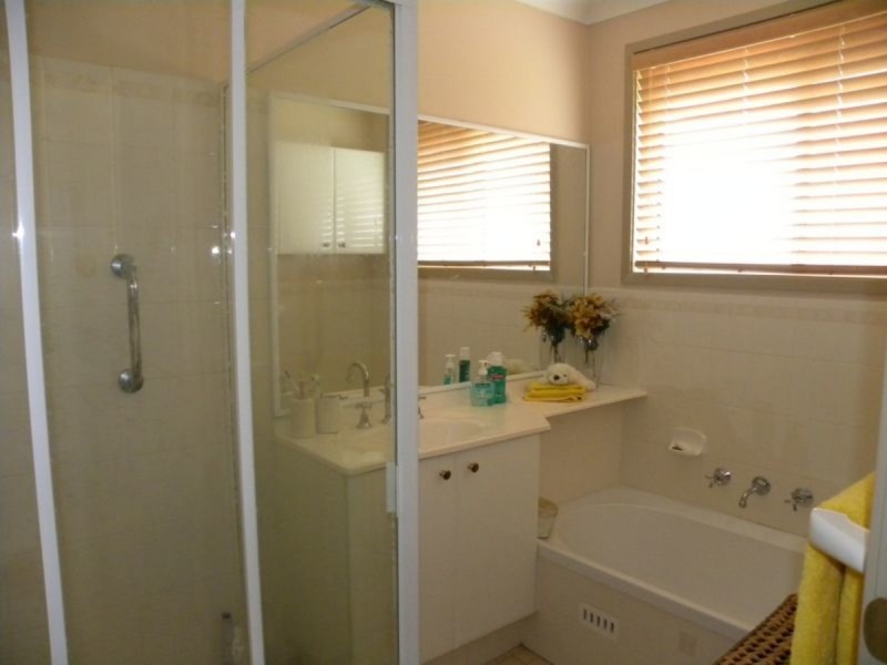 6 Betty Anne Place, Mardi NSW 2259