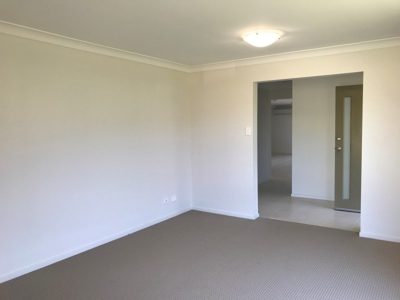 15 Regatta Way, Summerland Point NSW 2259