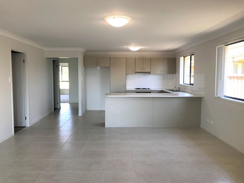 15 Regatta Way, Summerland Point NSW 2259