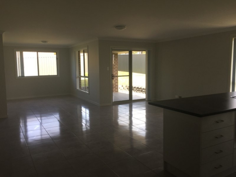 10 Mick Street, Wadalba NSW 2259