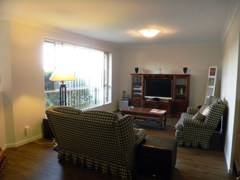 6 Rivergum Grove, Hamlyn Terrace NSW 2259