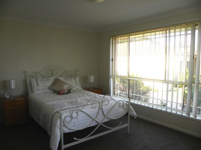 6 Rivergum Grove, Hamlyn Terrace NSW 2259