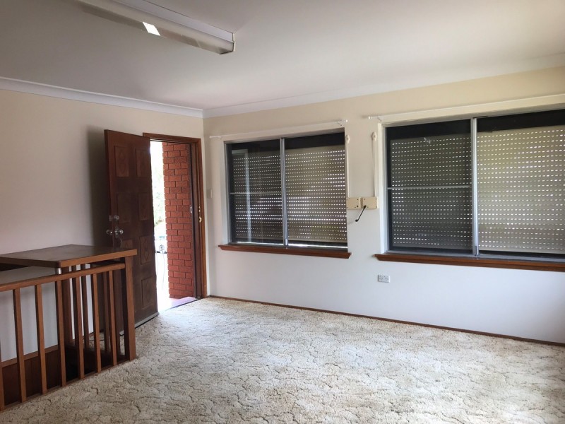 12 Jennings Road, Wyong NSW 2259