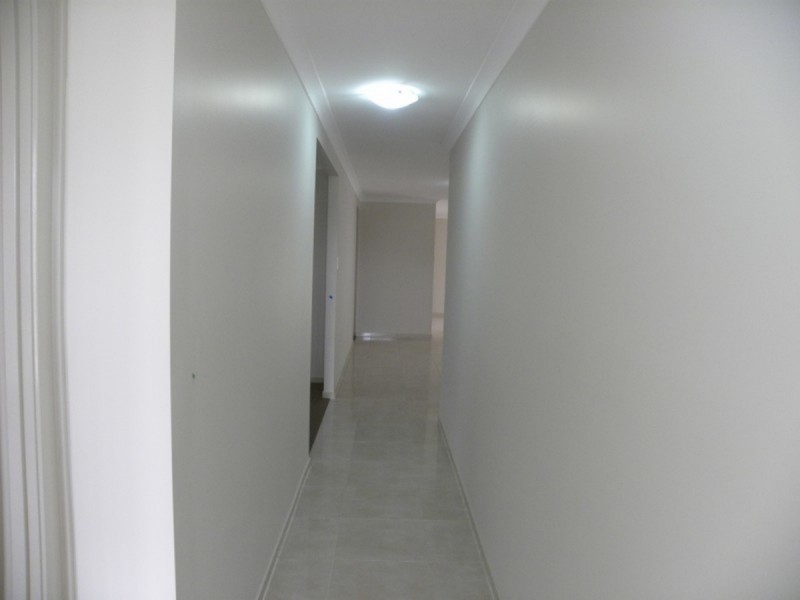 3 Creswell Street, Wadalba NSW 2259