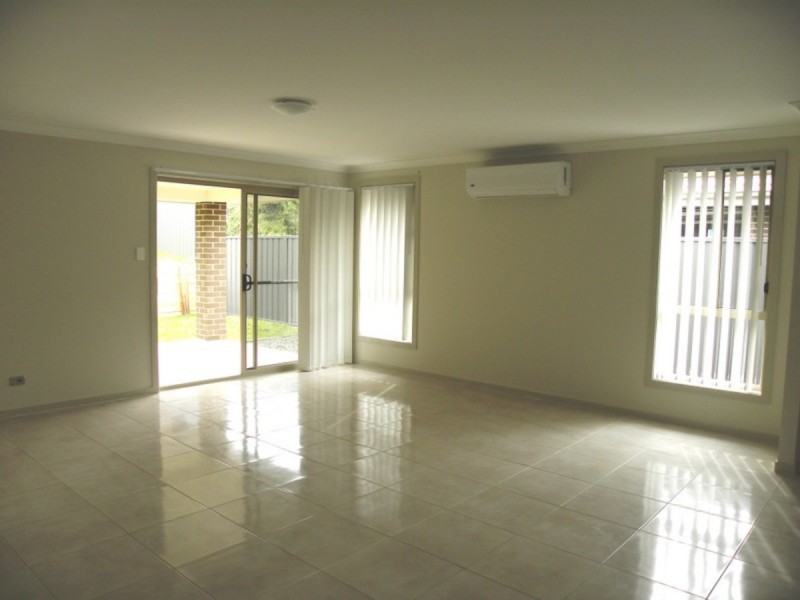 3 Creswell Street, Wadalba NSW 2259