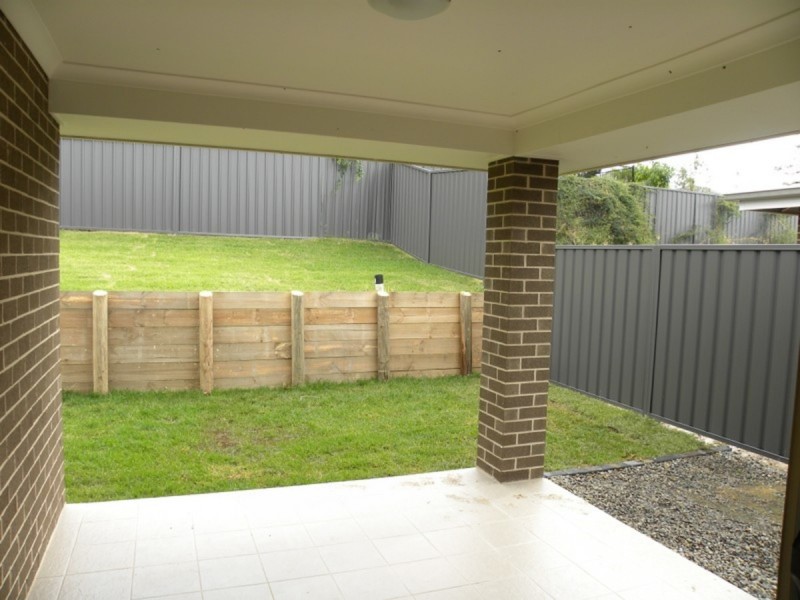 3 Creswell Street, Wadalba NSW 2259