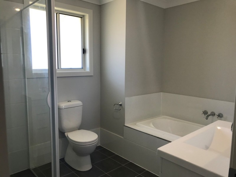 7 Addison Avenue, Woongarrah NSW 2259