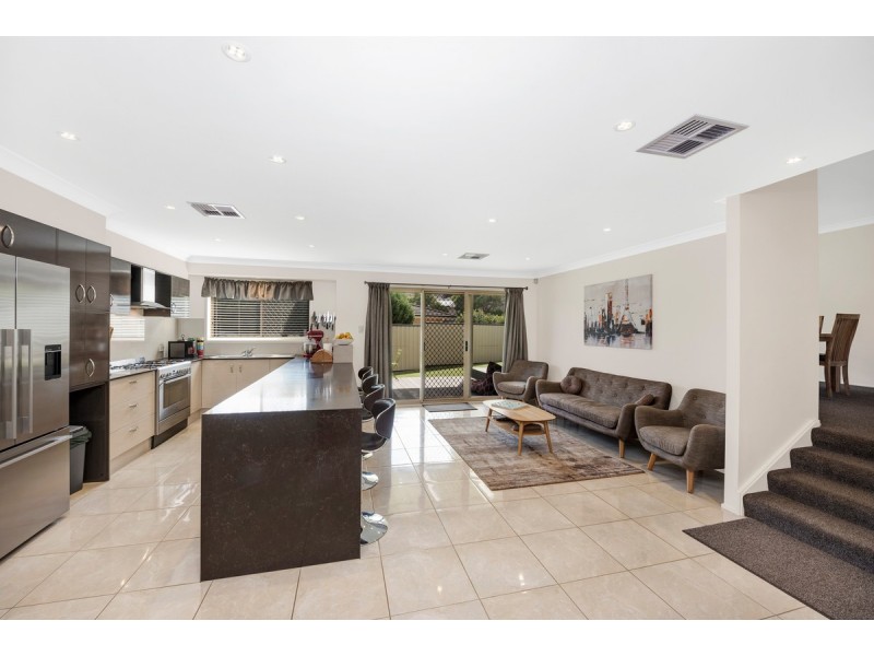 143 Brittania Drive, Watanobbi NSW 2259