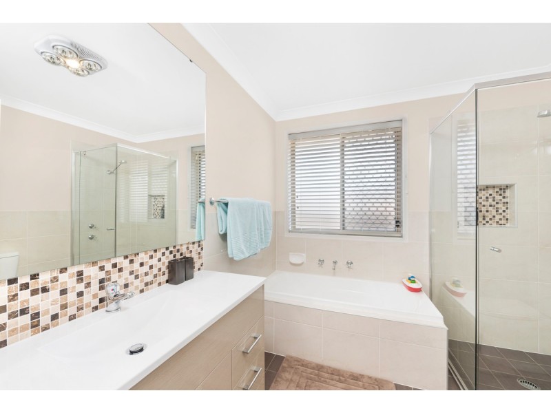 143 Brittania Drive, Watanobbi NSW 2259