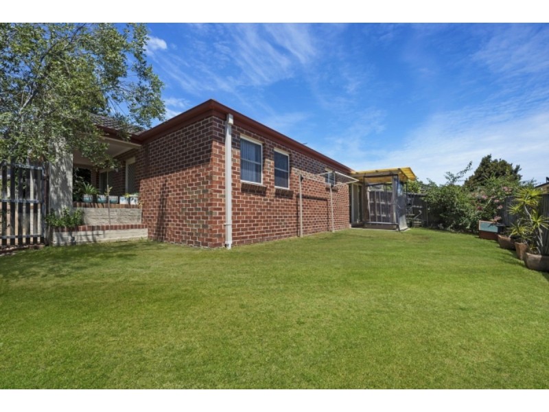 3/8 The Ridge, Wadalba NSW 2259