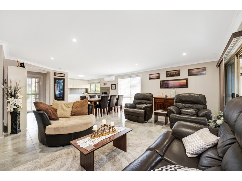 1/108 Gorokan Drive, Lake Haven NSW 2263