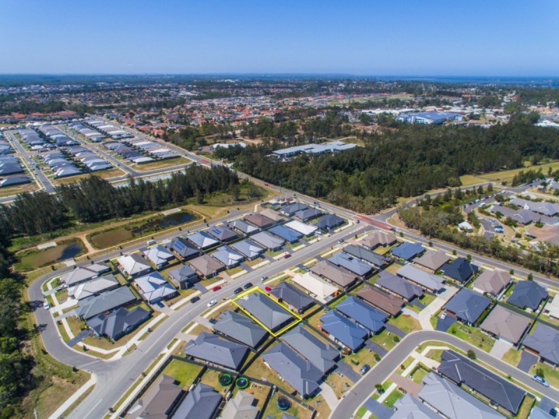 13 Fairmont Boulevard, Hamlyn Terrace NSW 2259