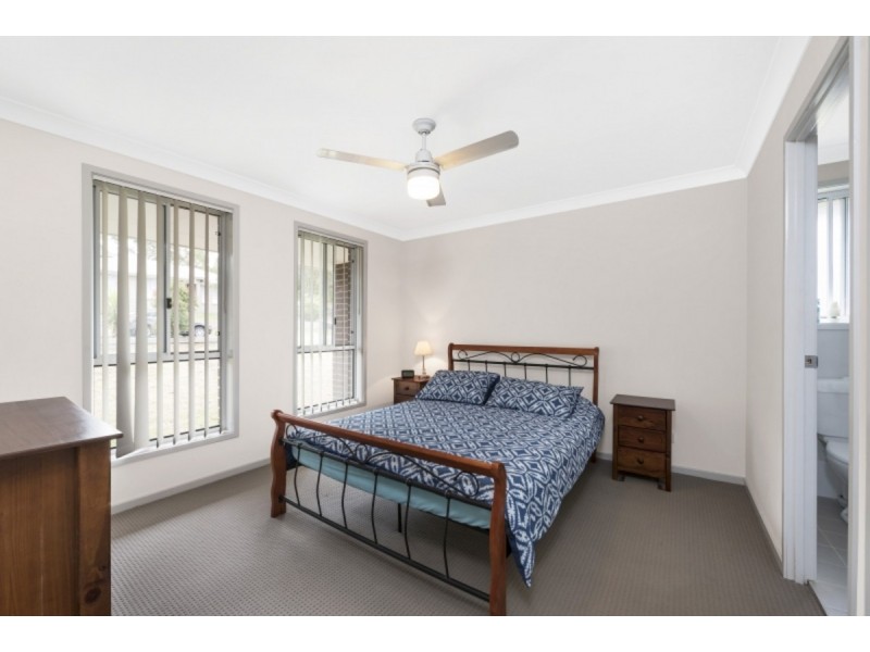 15 Kuttabul Road, Wadalba NSW 2259