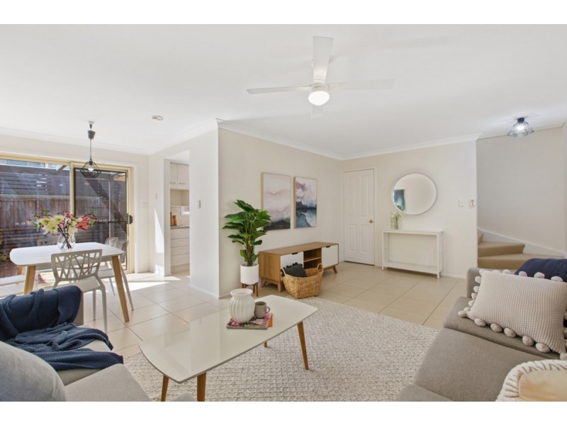 7/2 Richmond Mews, Mardi NSW 2259