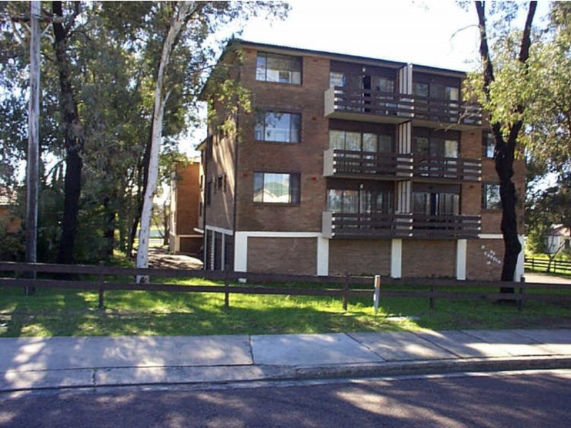 11/14 Warner Avenue, Wyong NSW 2259