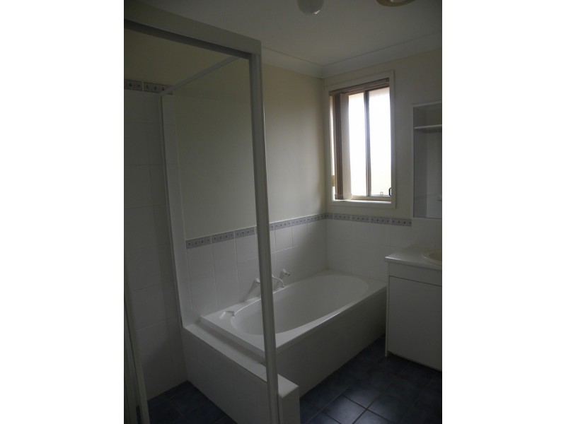 8 Hillmont Close, Woongarrah NSW 2259