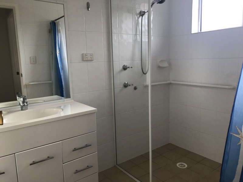 2/52 Spring Valley Avenue, Gorokan NSW 2263