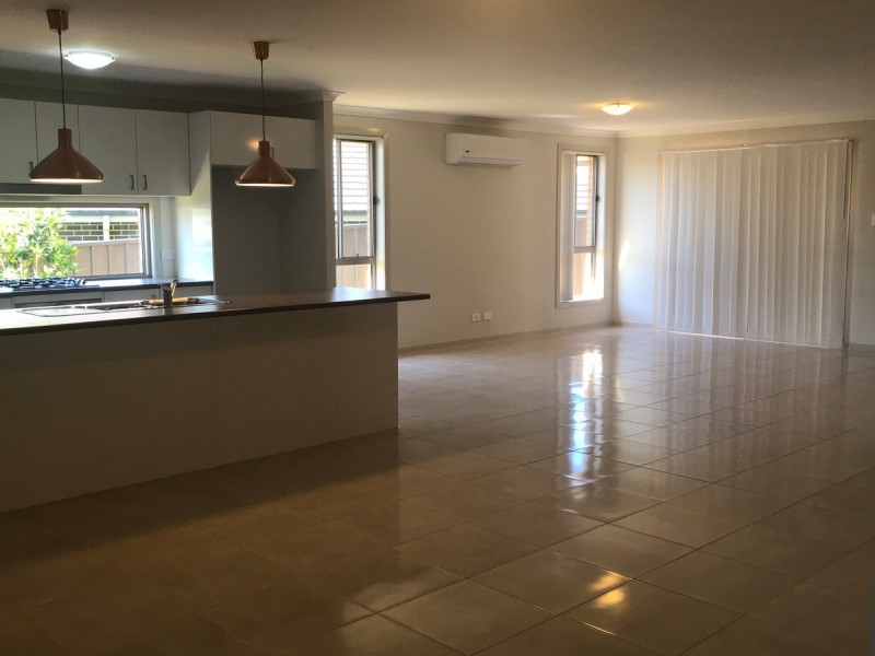 10 Clydesdale Street, Wadalba NSW 2259