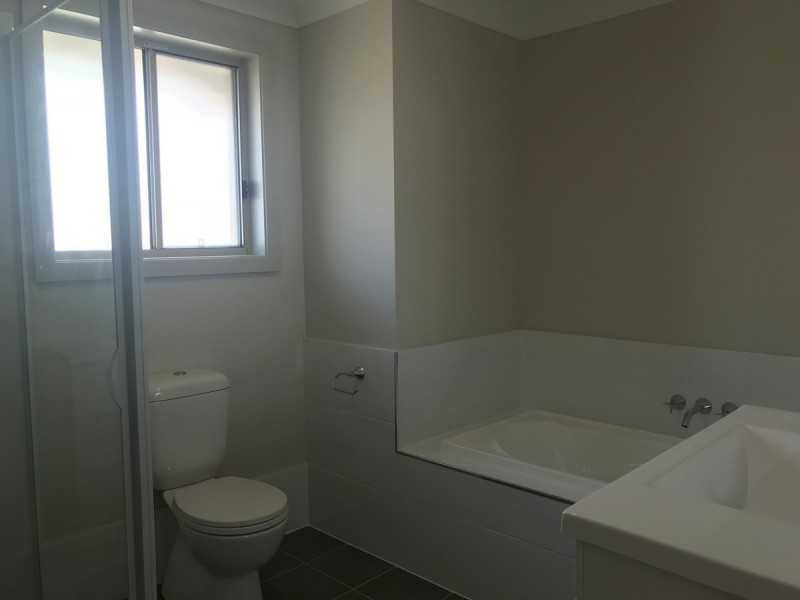 9 Evergreen Parade, Woongarrah NSW 2259