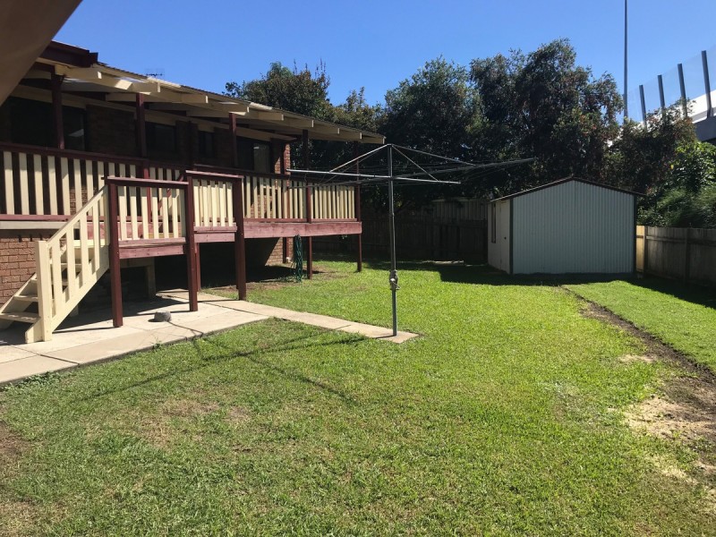 6 Yaldeeme Close, Tuggerah NSW 2259