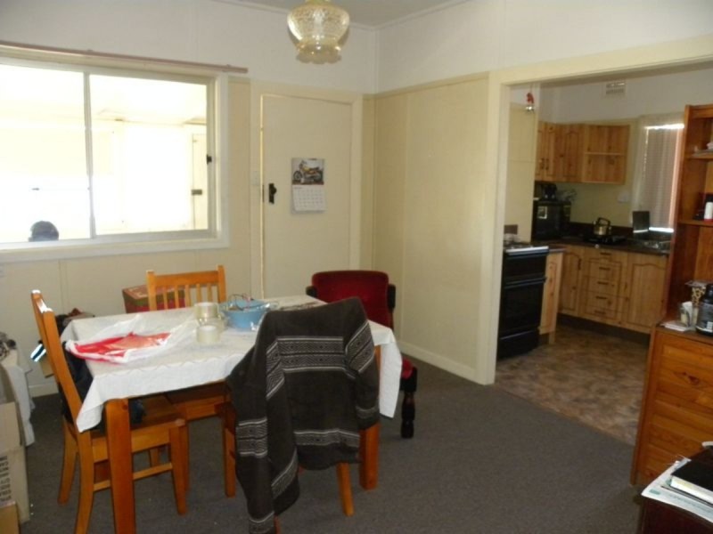 38 Hope Street, Wyong NSW 2259