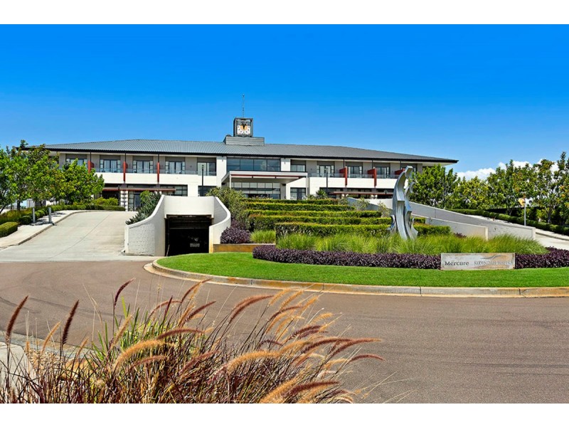 21 Parry Parade, Wyong NSW 2259