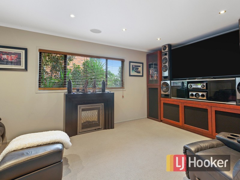 265 Johns Road, Wadalba NSW 2259