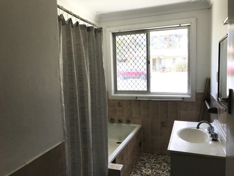 159 Tuggerawong Road, Wyongah NSW 2259