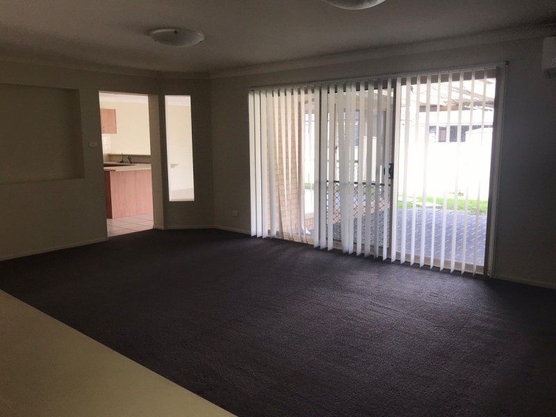 18 Warrigal Road, Woongarrah NSW 2259
