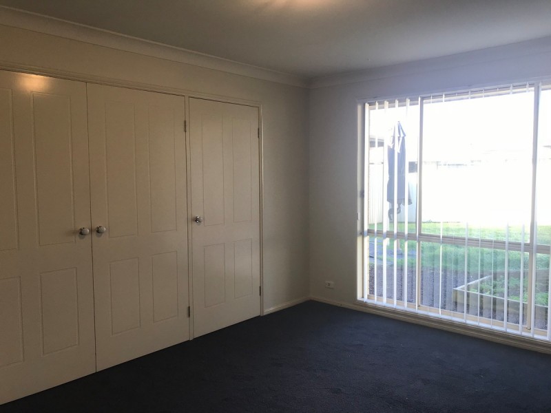 18 Warrigal Road, Woongarrah NSW 2259